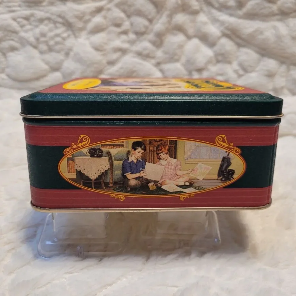 Vintage Crayola Crayon Square Tin Childhood Memories That Last a Lifetime 1994